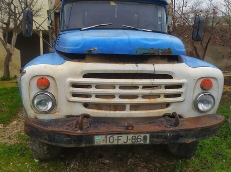 ZIL 130