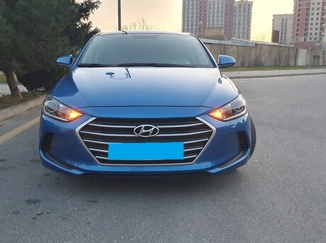 Hyundai Elantra 2017