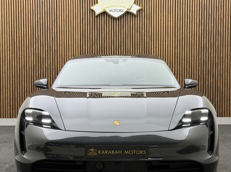 Porsche  2022