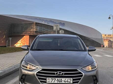 Hyundai Avante 2016