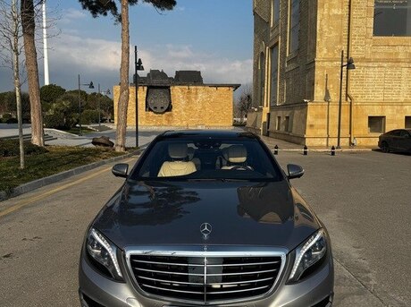 Mercedes S 500