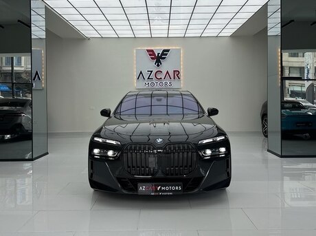 BMW 740 2022