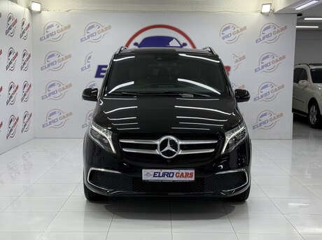 Mercedes V 250