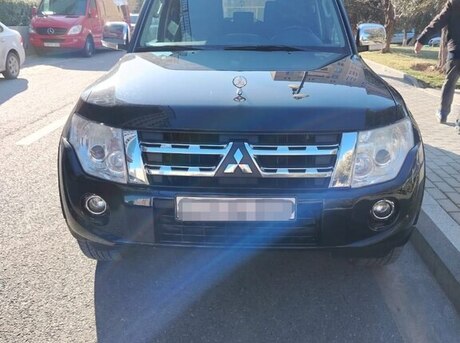 Mitsubishi Pajero 2013