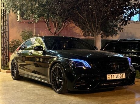 Mercedes S 500