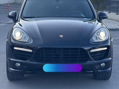 Porsche Cayenne GTS