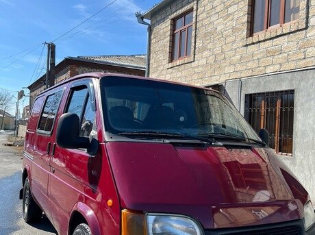 Ford Transit 1999