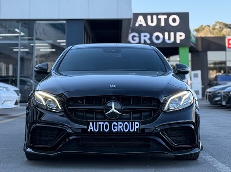 Mercedes E 300