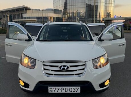 Hyundai Santa Fe 2011