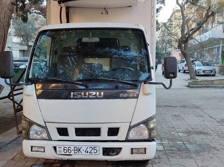 Isuzu NHR 55 E