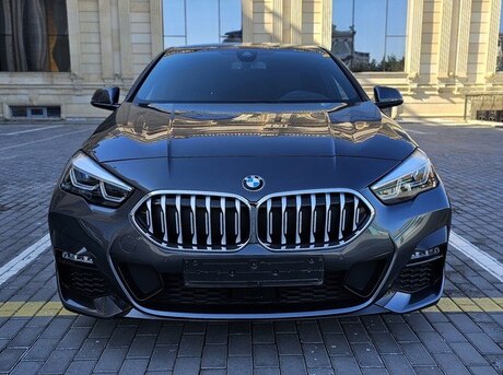 BMW 218 2021