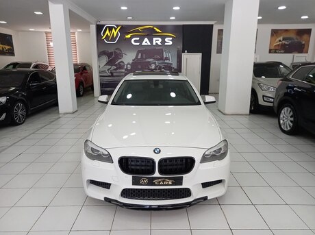 BMW 528