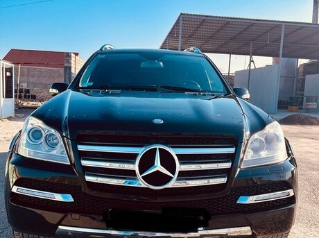 Mercedes GL 550