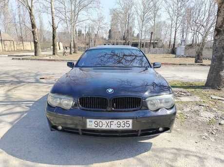 BMW 745