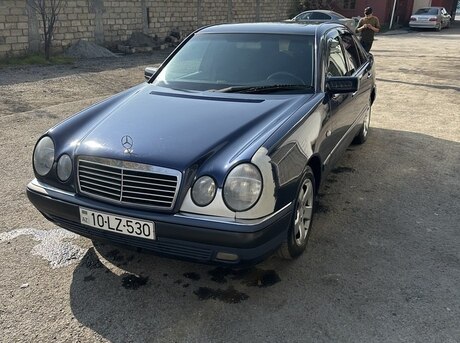 Mercedes E 240 1998