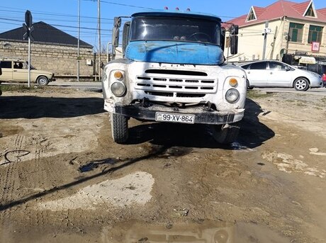 ZIL 130