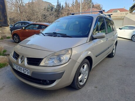 Renault Grand Scenic
