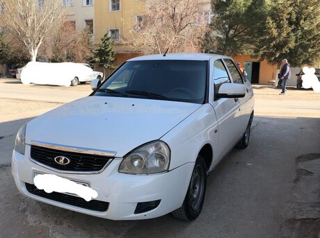 LADA (VAZ) Priora 2013