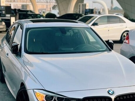BMW 328 2015