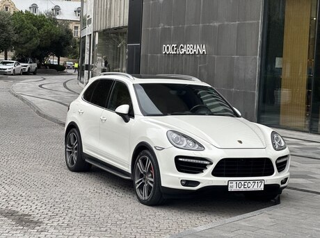 Porsche Cayenne Turbo