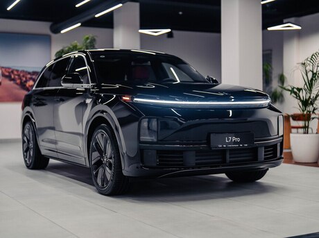 Li Auto L7