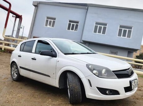 Opel Astra 2008