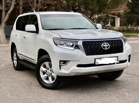 Toyota Land Cruiser Prado 2013