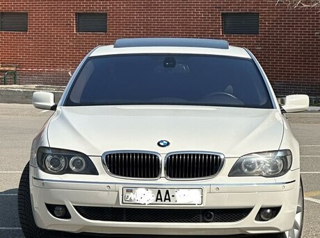 BMW 750 2007
