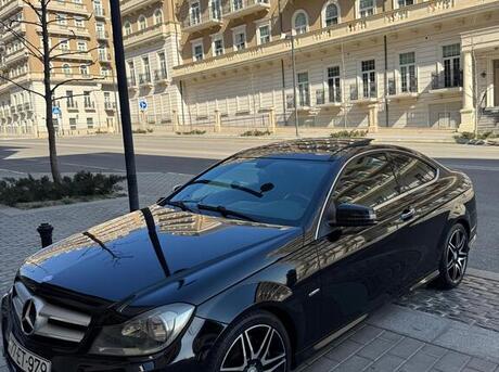 Mercedes C 250