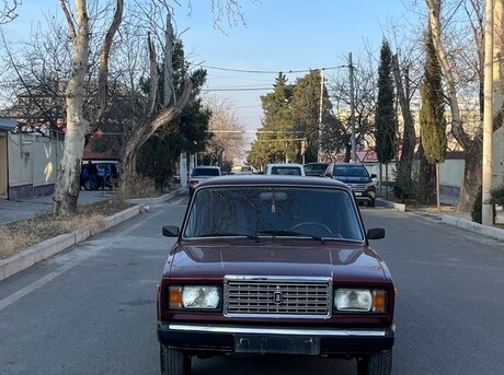 LADA (VAZ) 2107