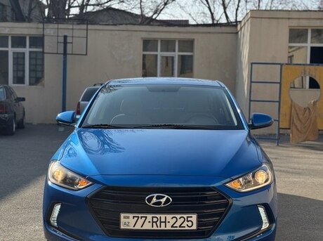 Hyundai Elantra 2017