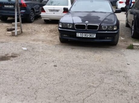 BMW 735 1996