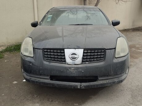 Nissan Maxima