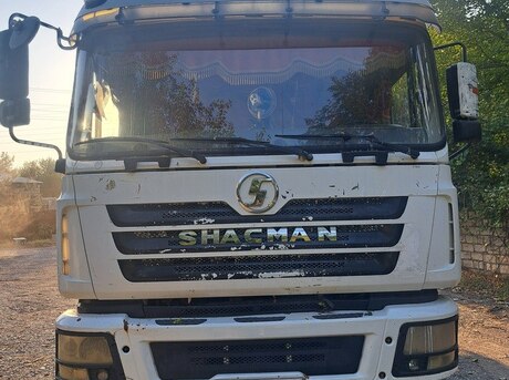 Shacman  2012