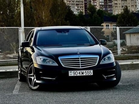 Mercedes S 500