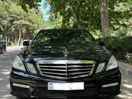 Mercedes E 350 4MATIC 2009