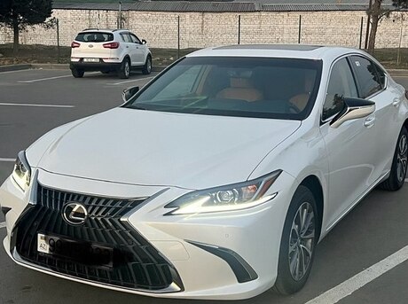 Lexus ES 200