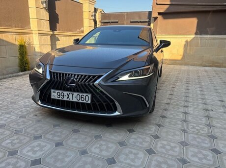 Lexus ES 300h