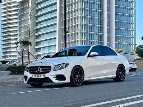 Mercedes E 300