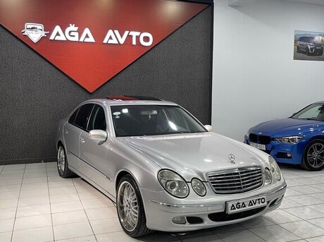 Mercedes E 240