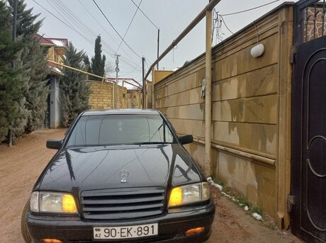 Mercedes C 220