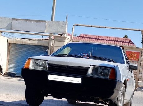 LADA (VAZ) 21099
