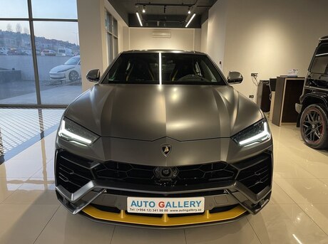 Lamborghini Urus