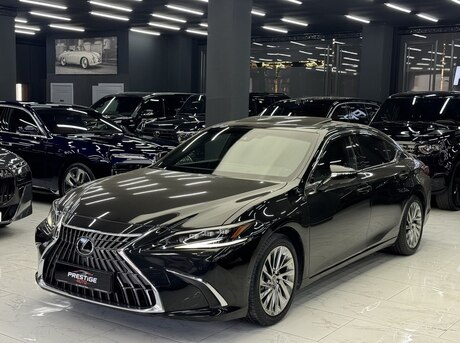 Lexus ES 300h 2023