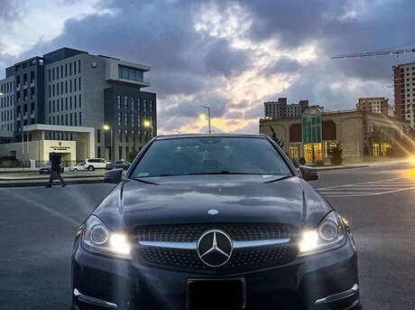 Mercedes C 250
