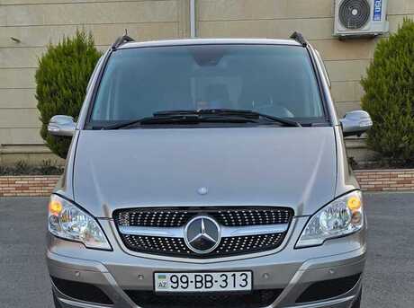 Mercedes Viano