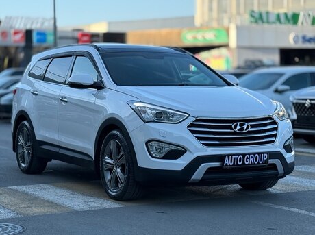 Hyundai Grand Santa Fe