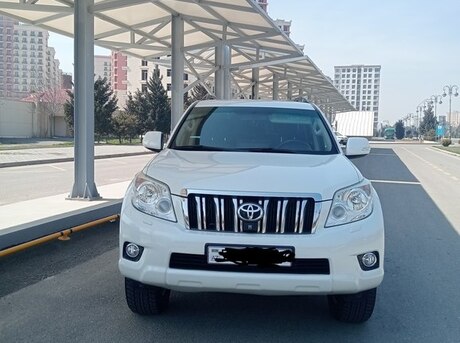 Toyota Land Cruiser Prado 2012
