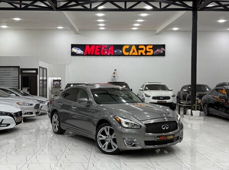 Infiniti M37