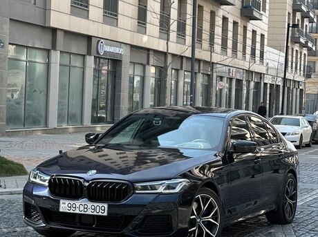 BMW 530e 2021